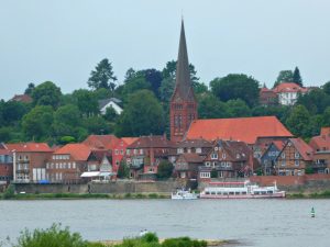 Yoga-Wochenende in der Jugendherberge Lauenburg